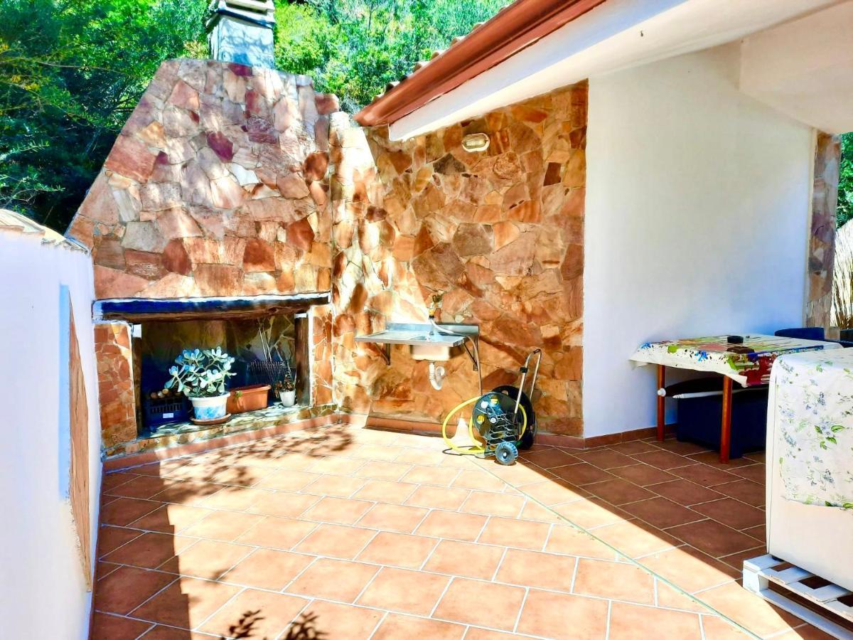 Bed and Breakfast L'Oasi Di Chia Exterior foto